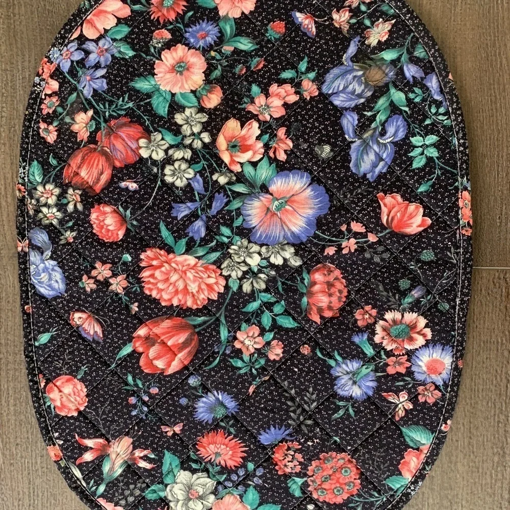 Floral Oval Placemats Set